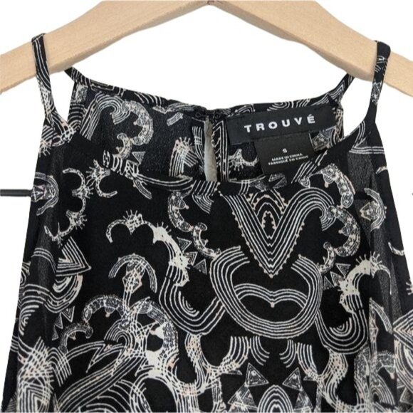 Trouve black graphic printed tied cold shoulder long sleeve blouse small MSRP 69 - Picture 6 of 12